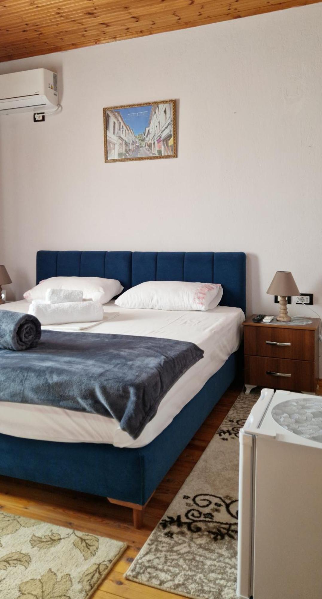 Shena Guest House จีโรคาสเตอร์ ภายนอก รูปภาพ